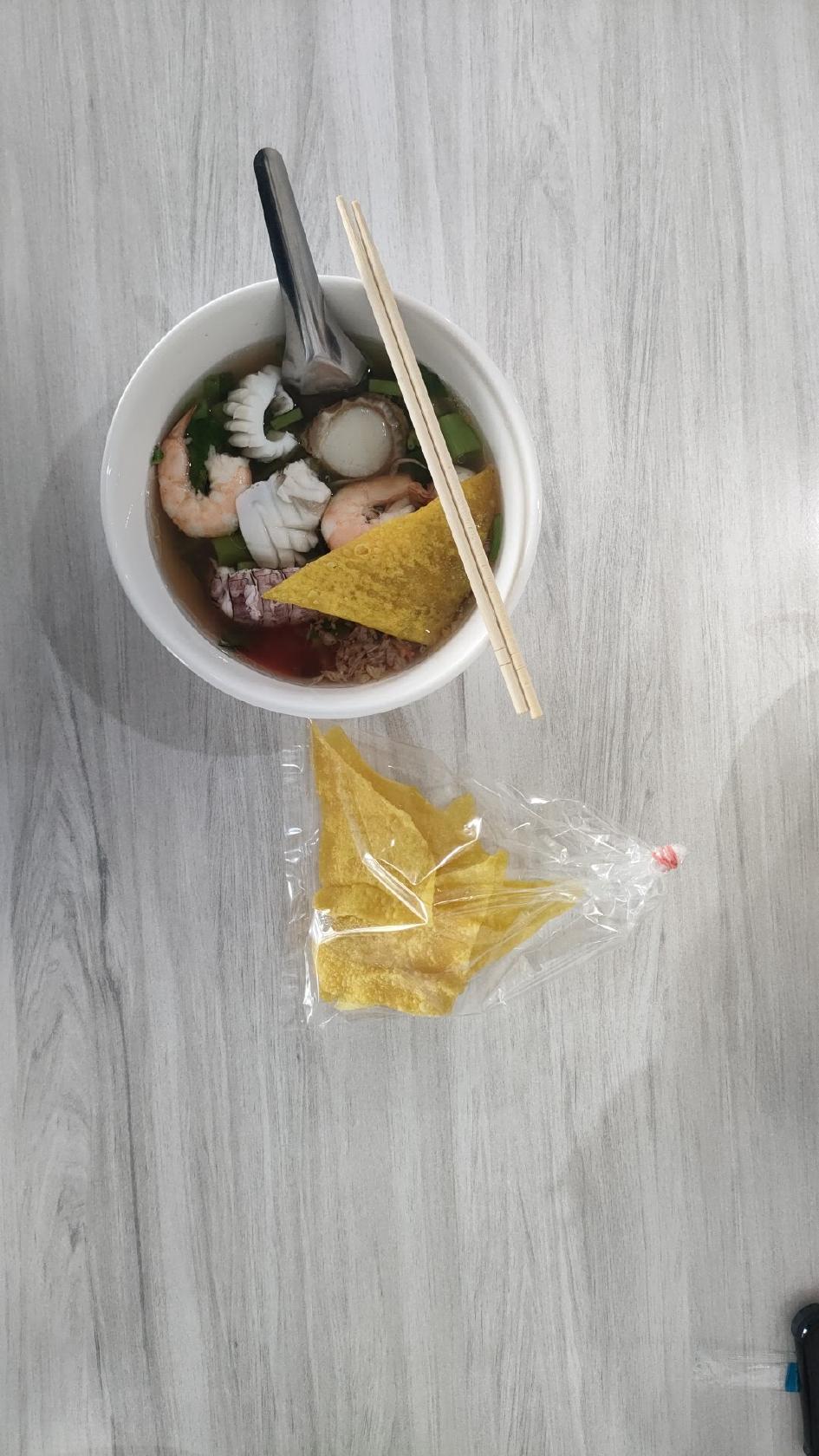 ร้านก๋วยเตี๋ยวกั้ง เชลล์ไม้รูด คลองใหญ่ ตราด