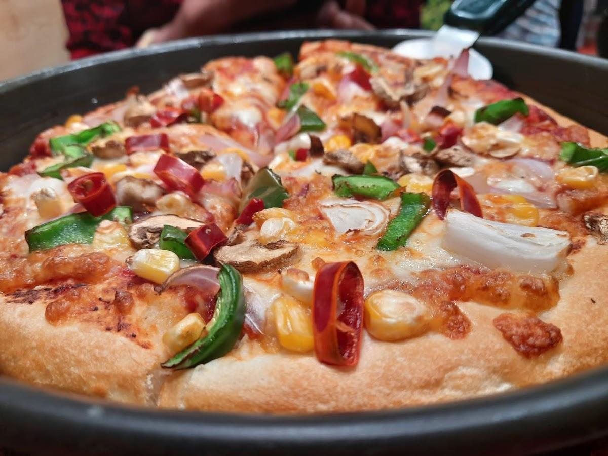 Pizza Hut Patrakar Nagar, Sangli