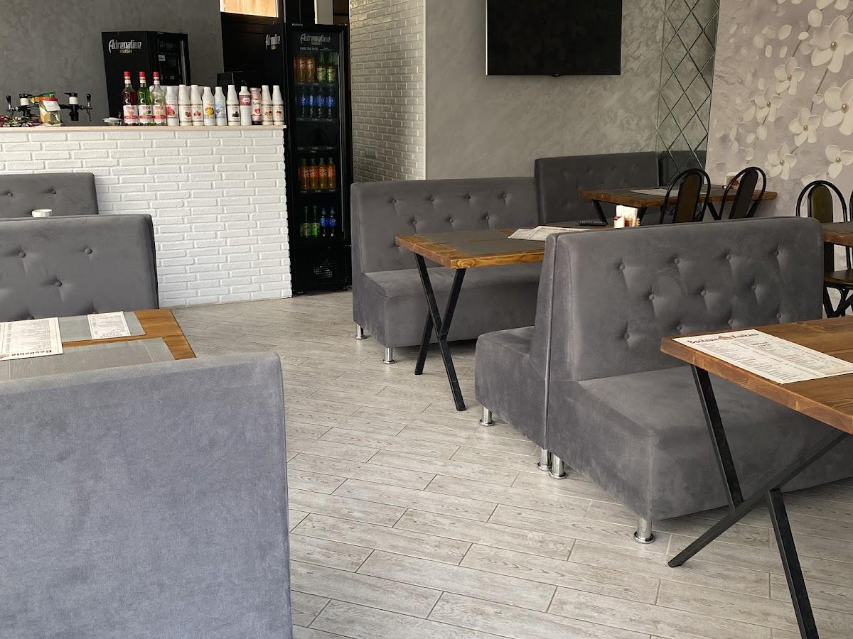 Шашлычный дворик