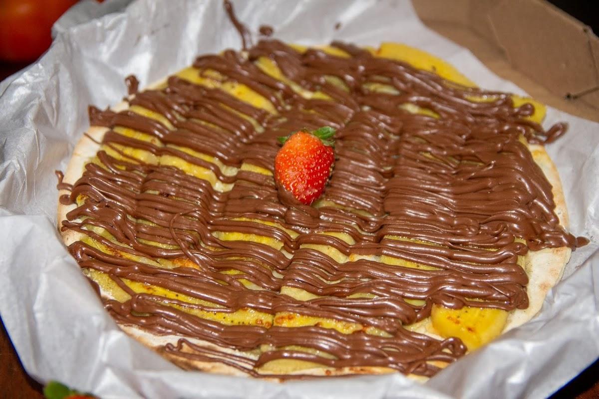 Pizzaria Babalu (massa de aipim)