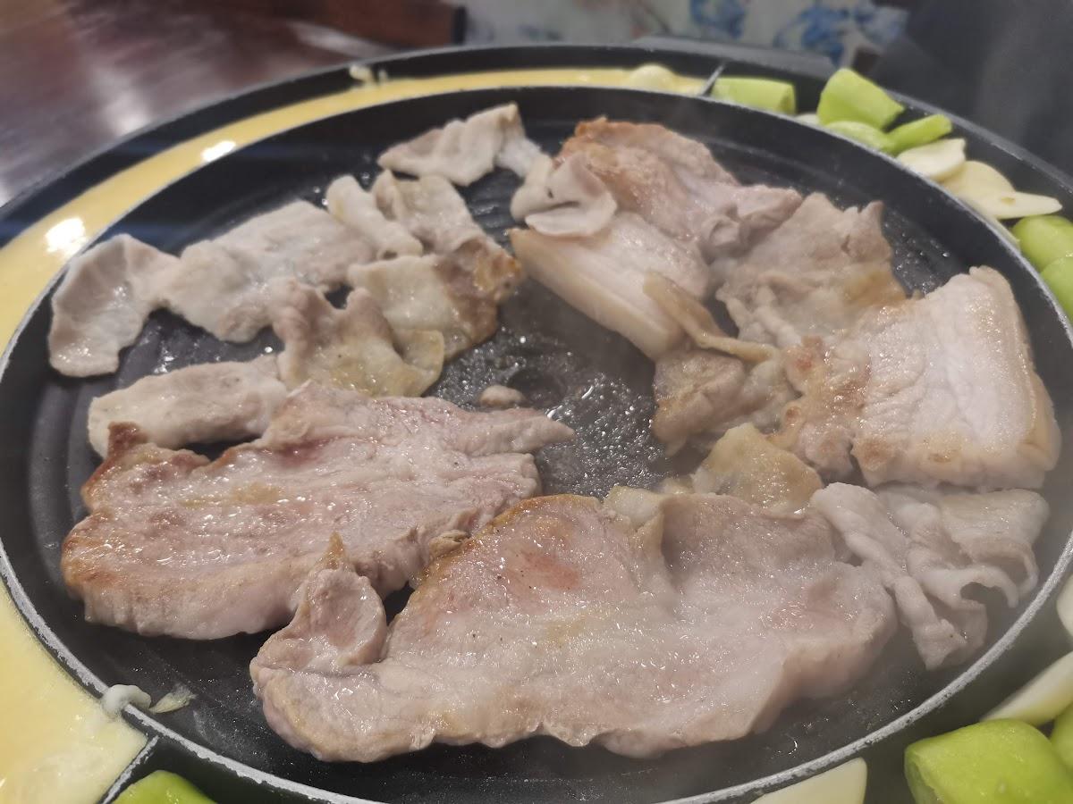 อร่อยเฉย หมูย่างเกาหลี