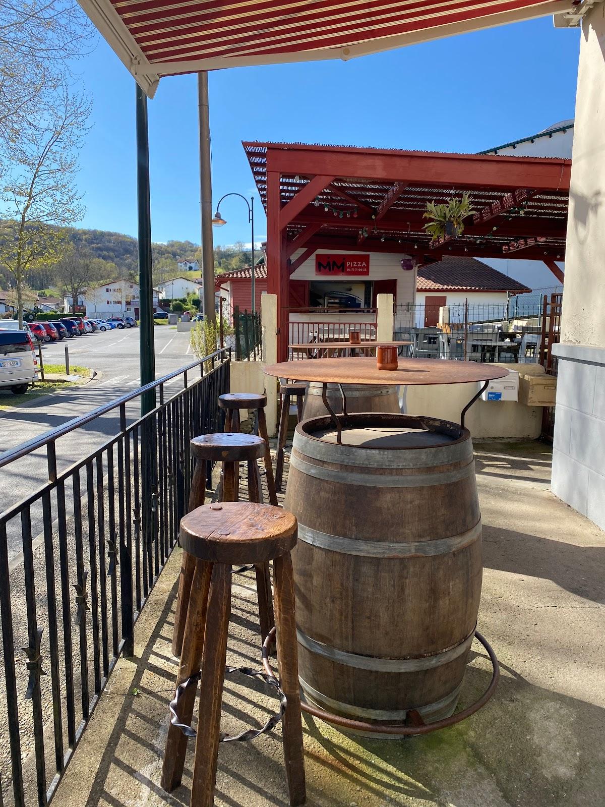 Mimi restaurant