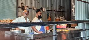 गौरव वडापाव सेंटर