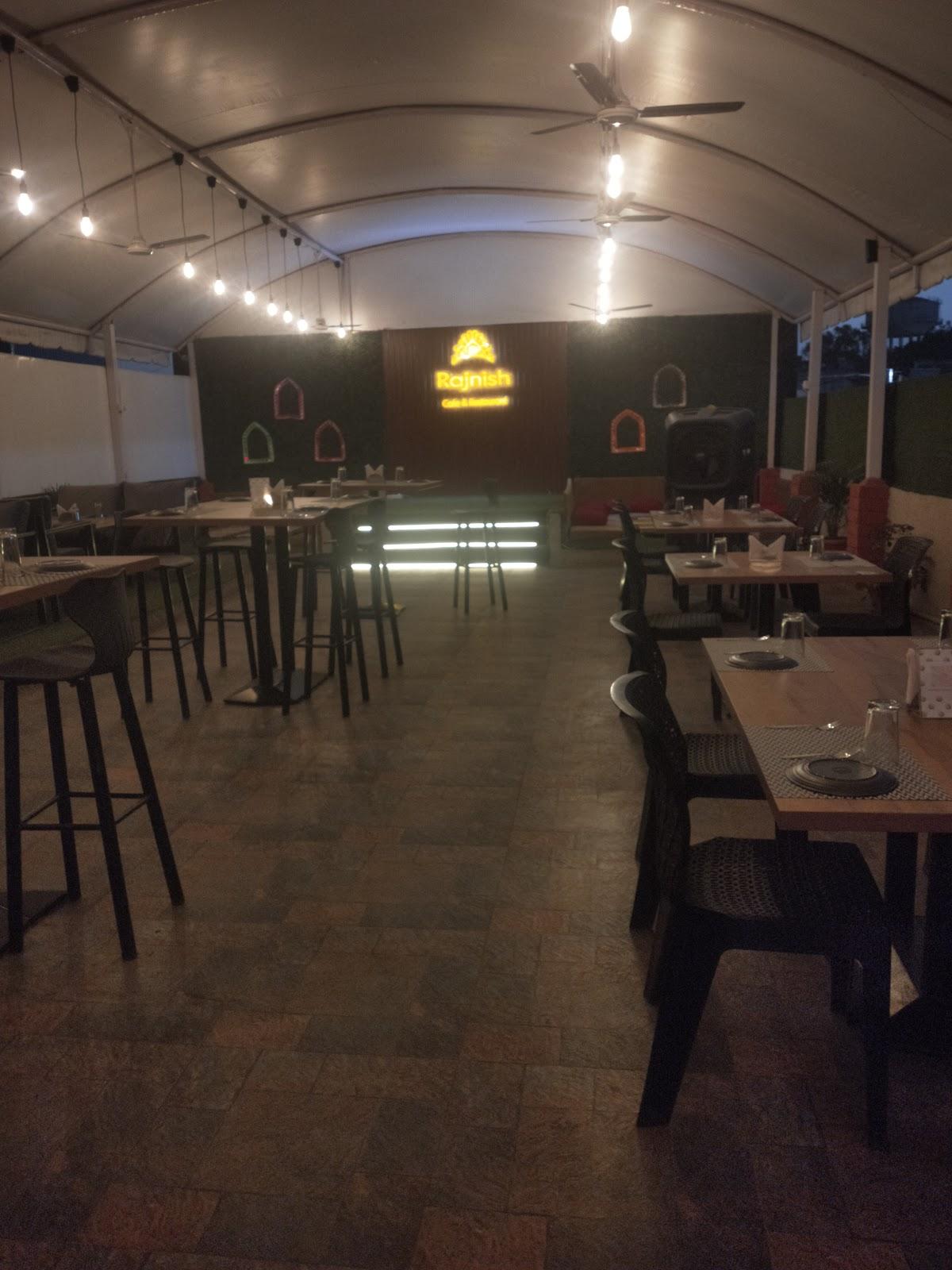 Rajnish Cafe and Restaurant