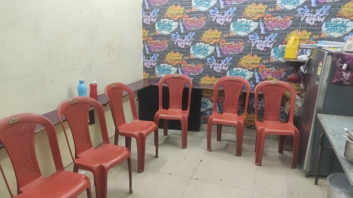 Mungeli Chaat & Chinese Corner