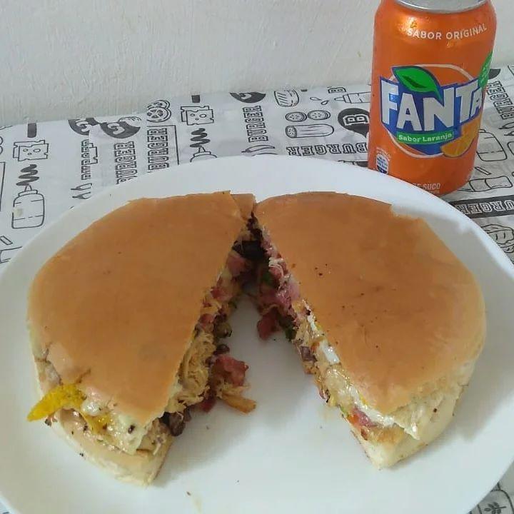 Leôncio lanches ( xis do gaúcho )