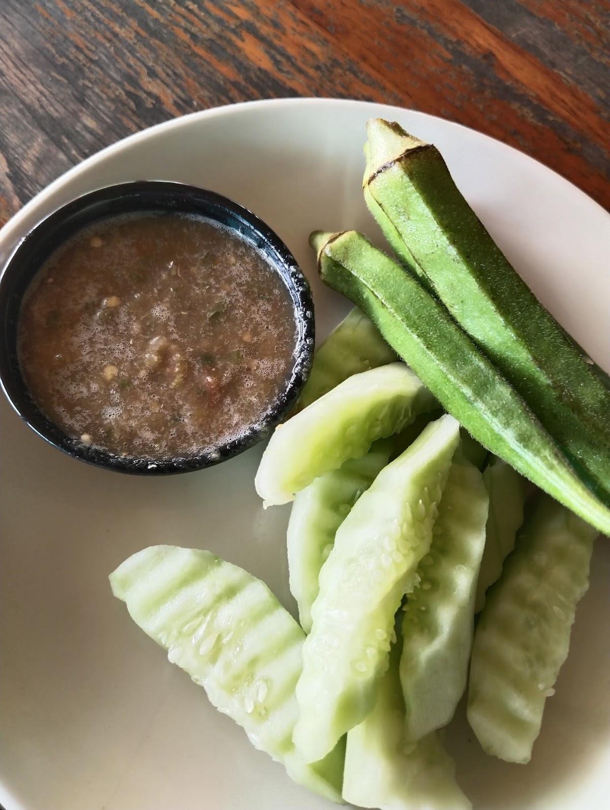 ข้าวแกงเมืองตรัง