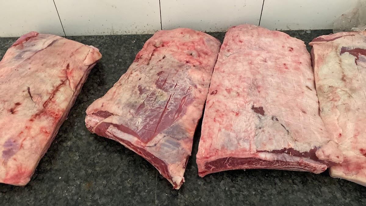 CHURRASCARIA TRADIÇÃO GAÚCHA