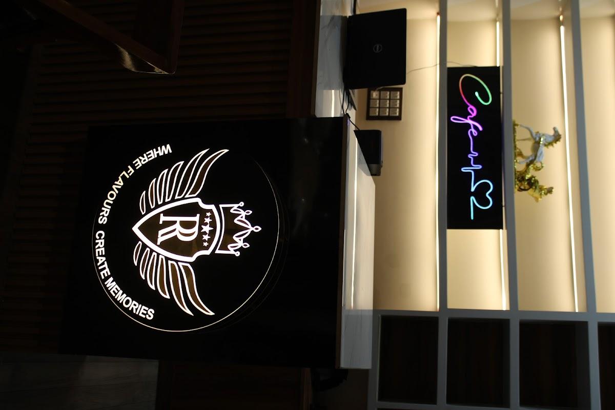 Hotel RAJHANS-Best Hotel in Pinjore