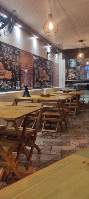 Suculenta Burger Resto