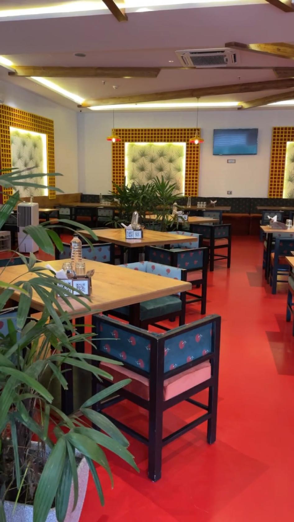 Naan Dosa Pavs Pure Vegetarian Family Restaurant Sector V