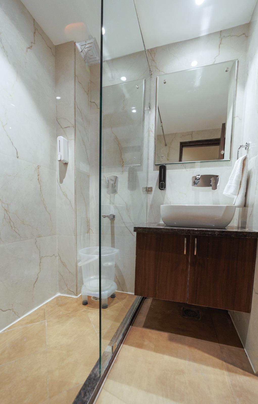 Hotel Golden Peacock Rooftop Restaurant Flavour on fusion by HOH