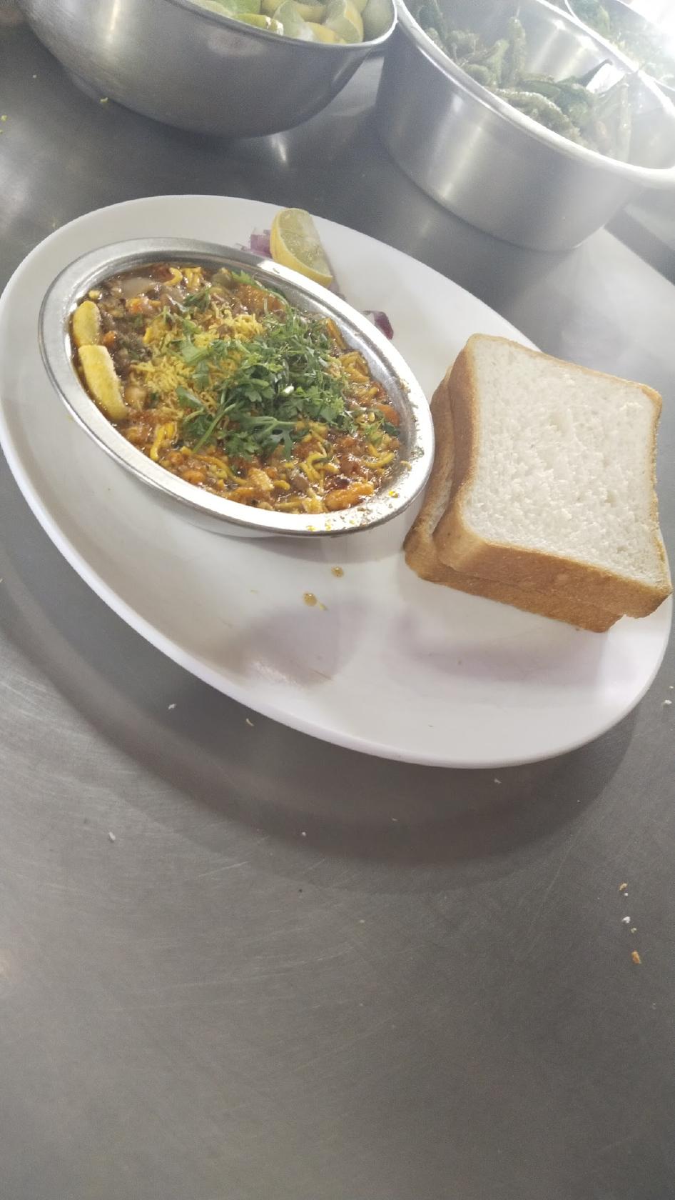 samarth nashta center