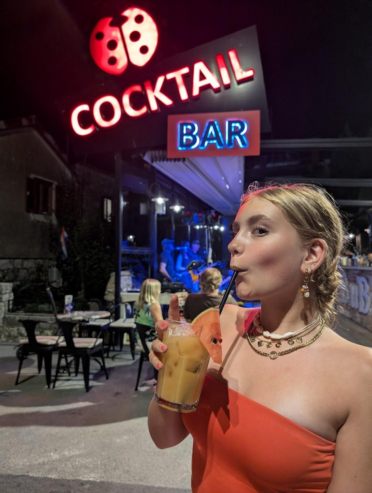 Cocktail bar Bubamara