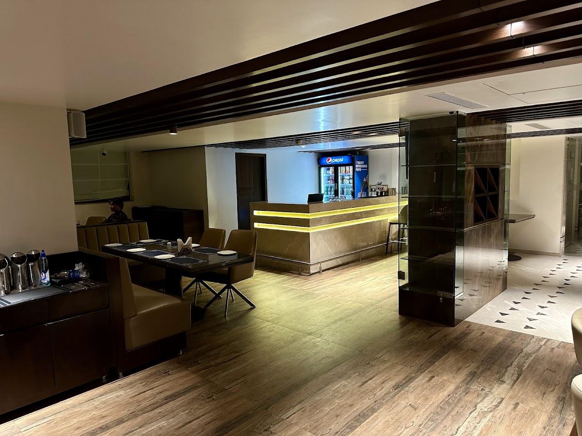 Sea Rock ಸೀ ರಾಕ್