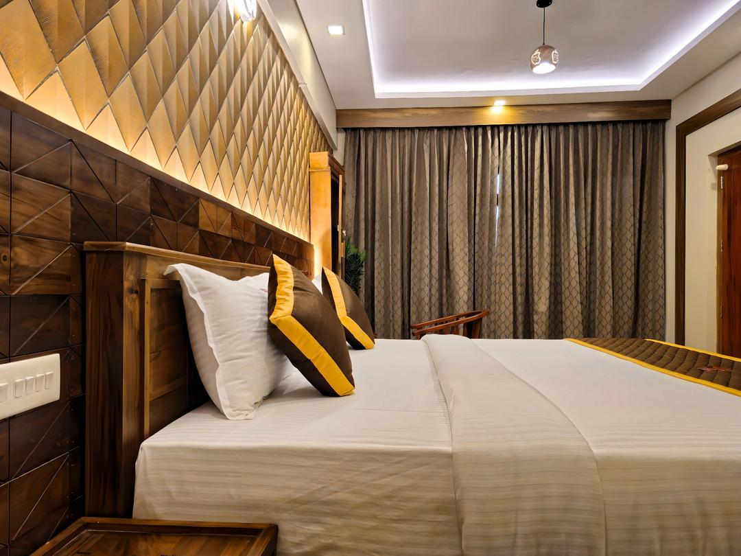 Alicos Residency Hotel Wayanad