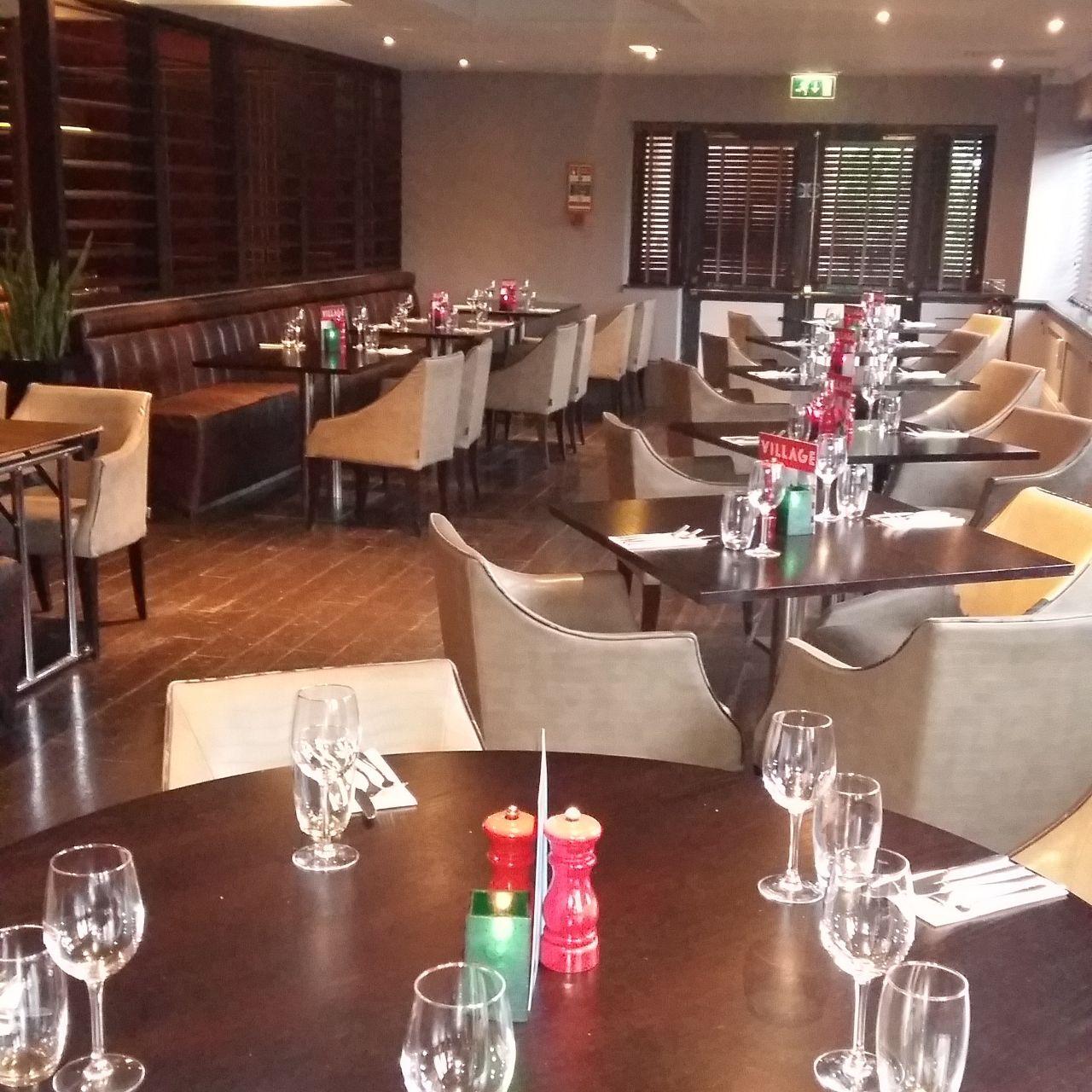 Village Hotel Pub & Grill