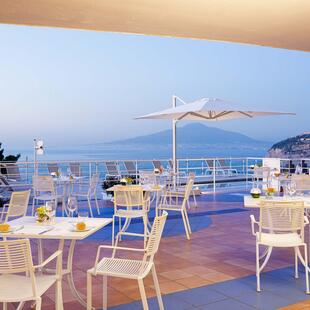 Tonì Mediterranean Cuisine & Wonderful View