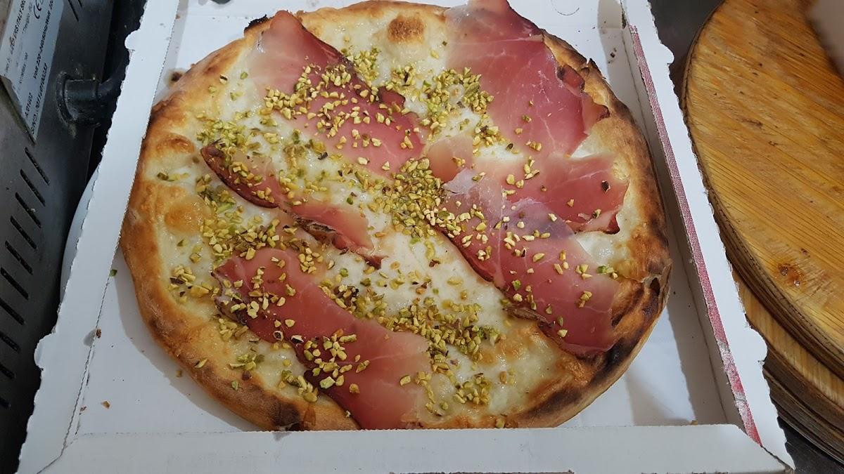Pizzeria Panineria Tricche E Ballacche