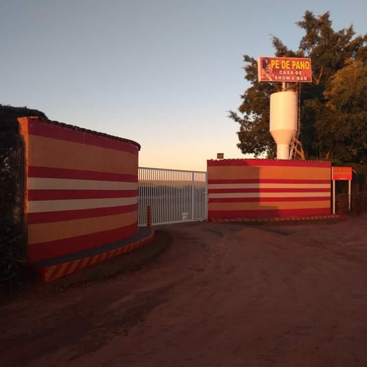 Pé De Pano Casa Show e Bar