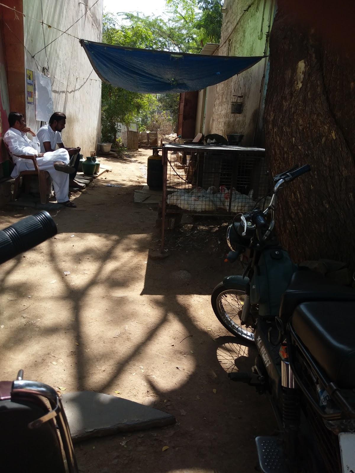 M D G Chicken Center