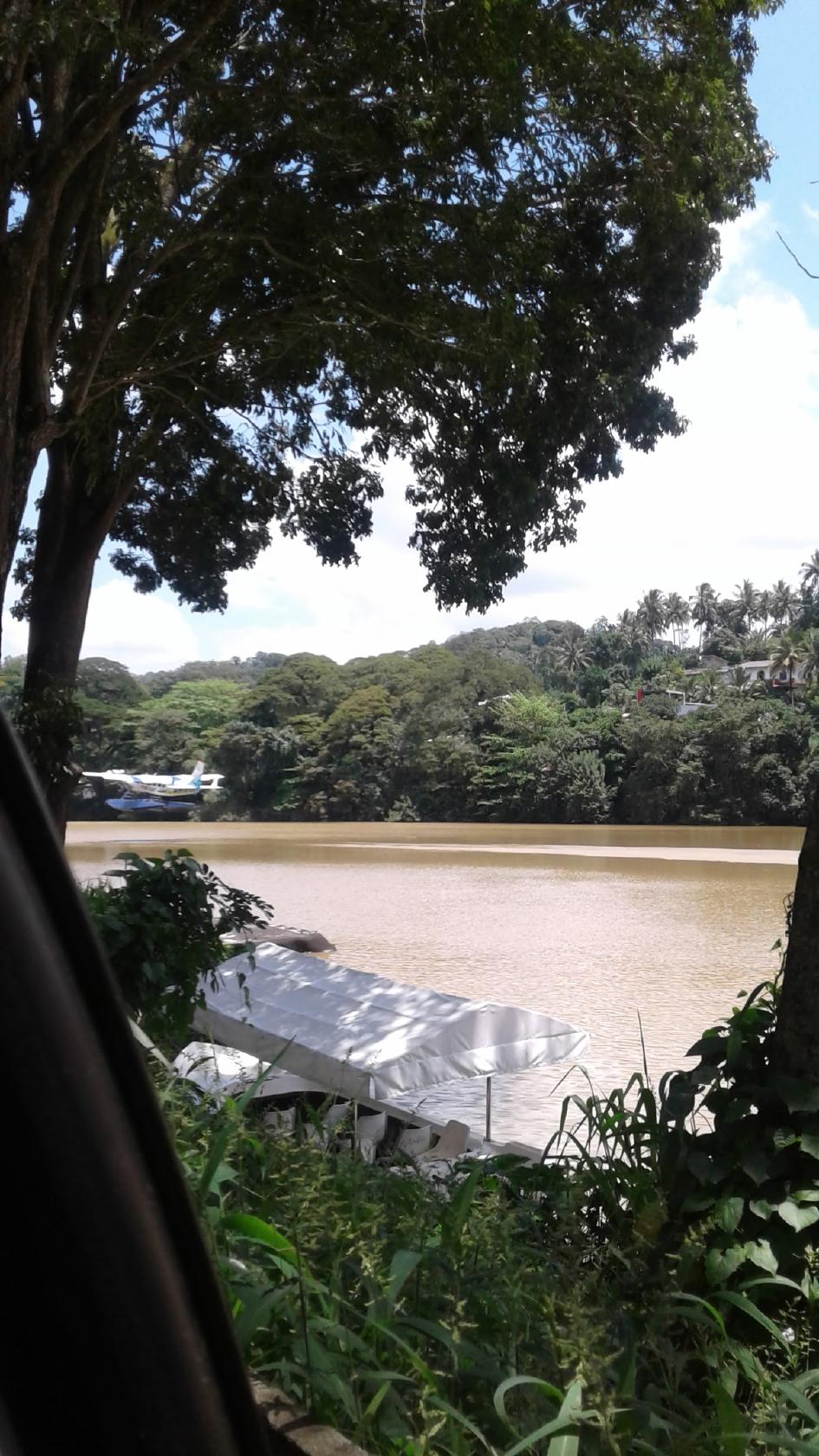 Pooja River Dreams Lodge & Restaurant