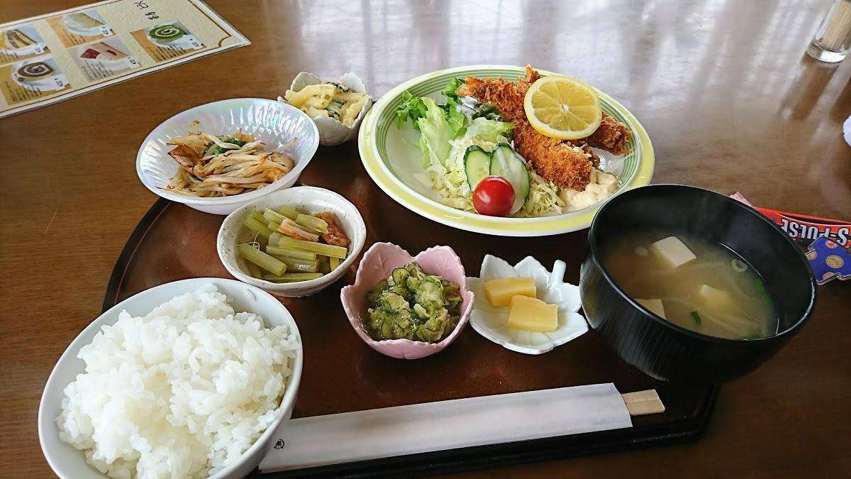 とうく