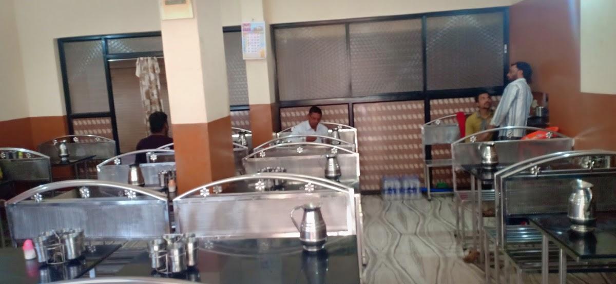 Hotel Sharif Khanawal