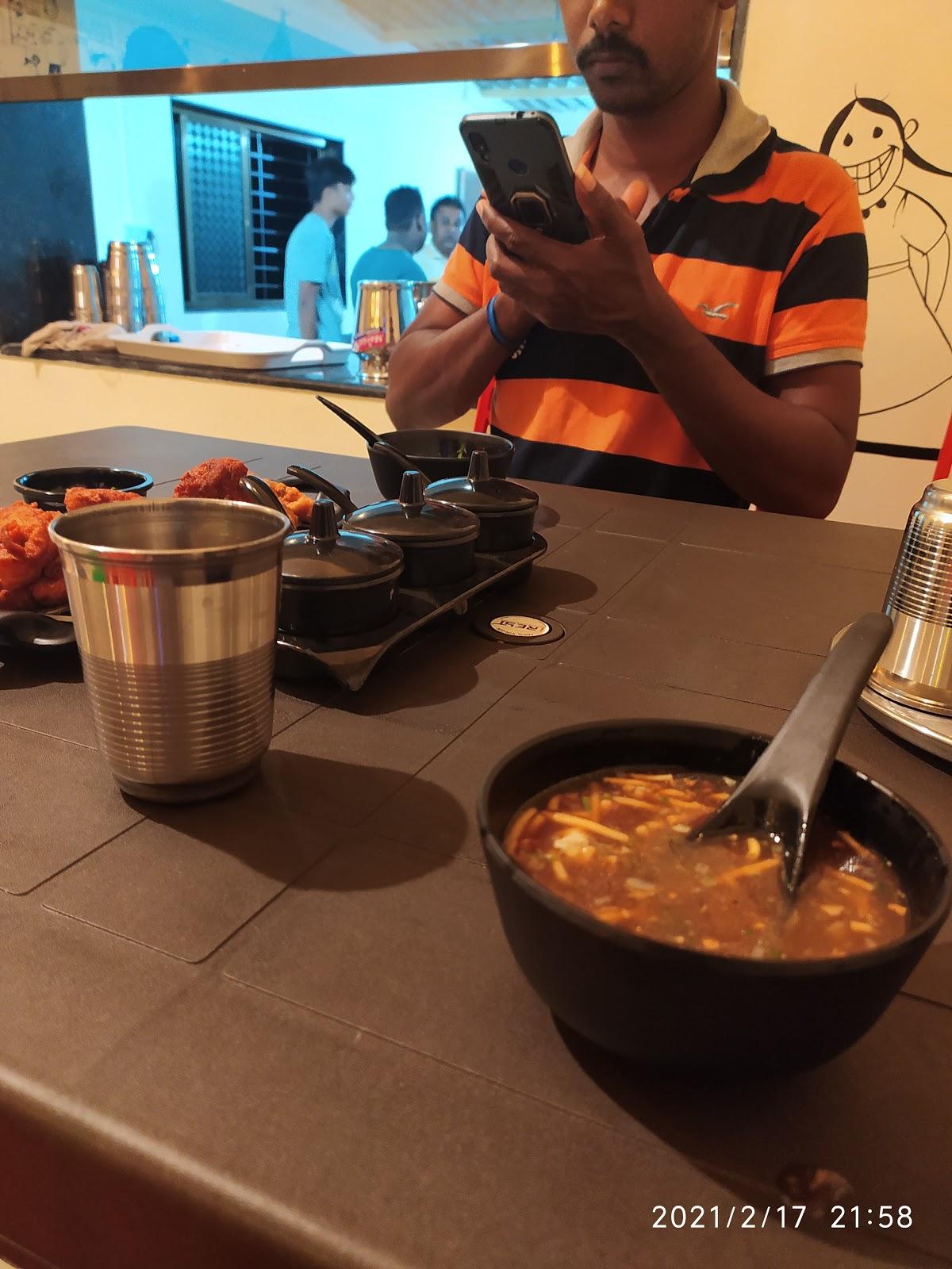 Aamrai Chinese Corner