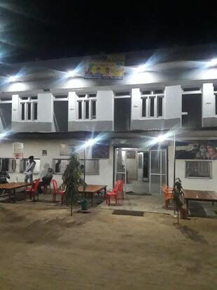 Shri Ganga Family Restaurant and Guest house