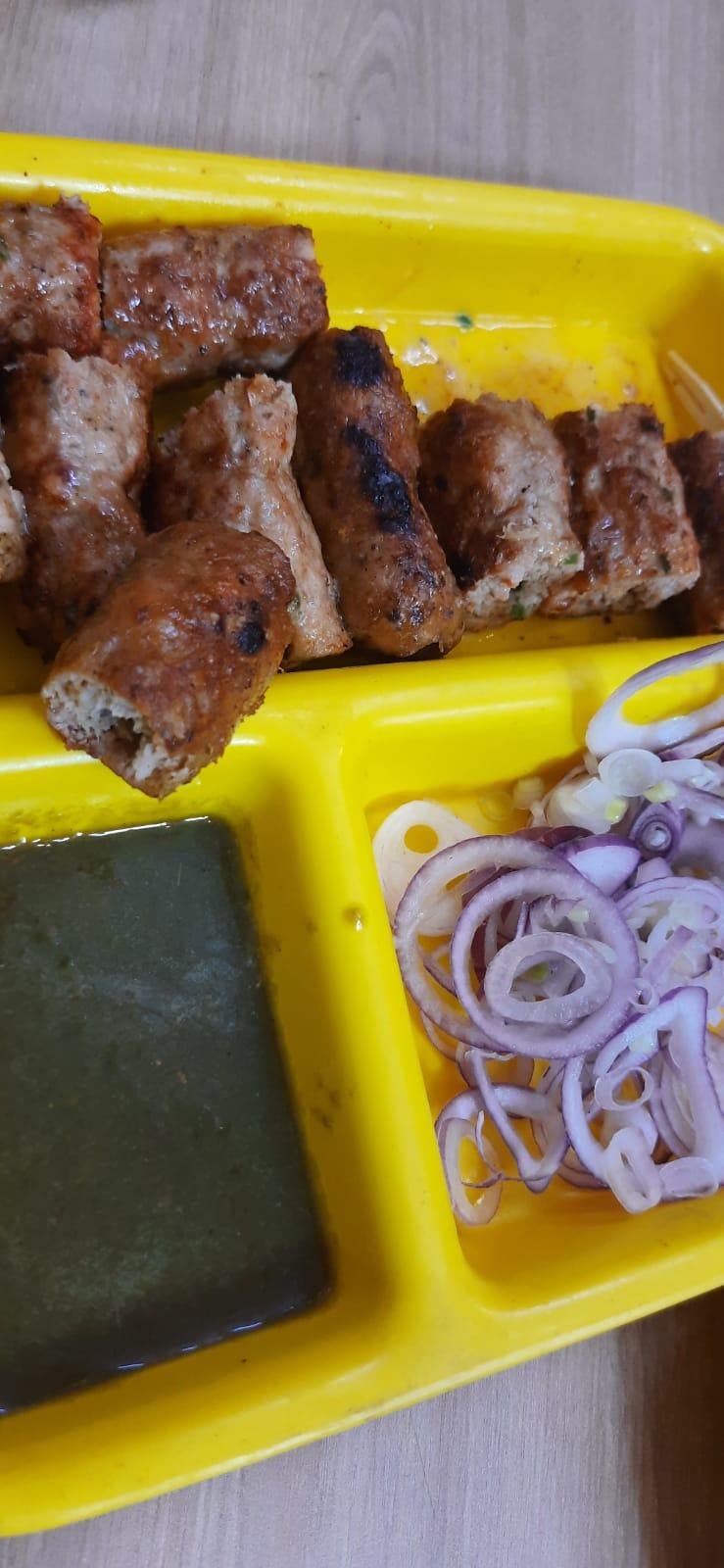 food Court Delhi Road Metro Plaza