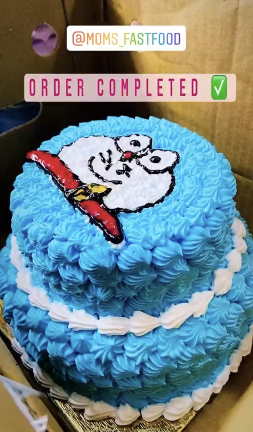 Mom's Fastfood & Bakery