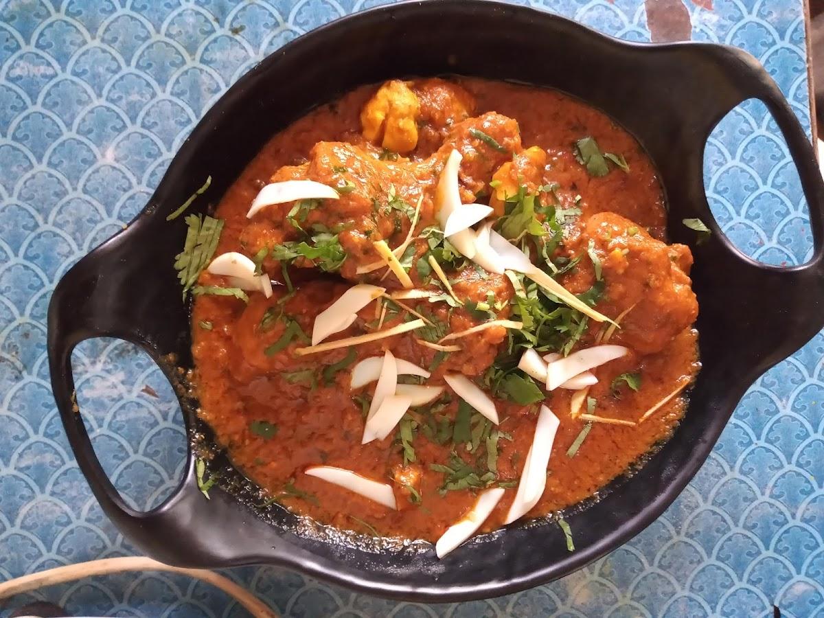 Family treat restaurant