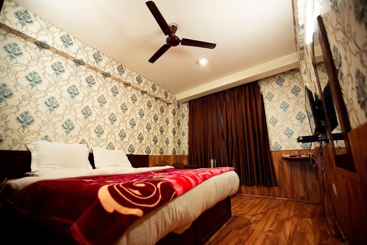 Standard Hotel And restaurant