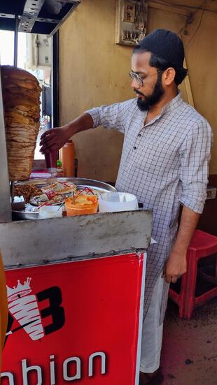 Arabian bites shawarma