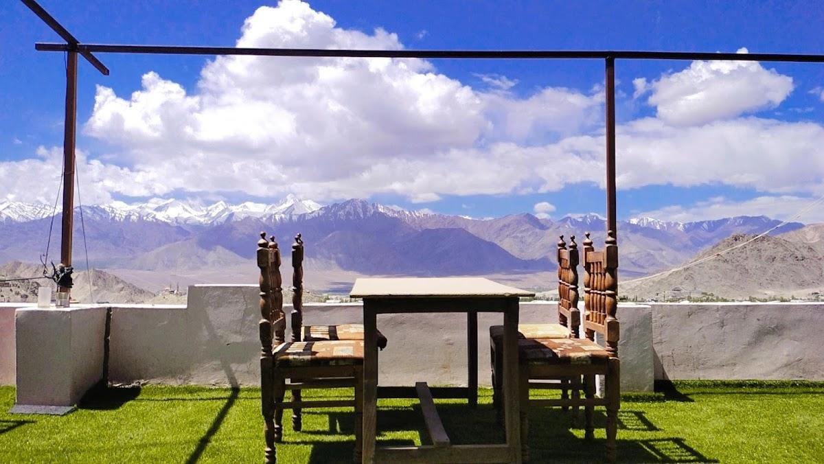 CASTLE CUISINE LADAKH