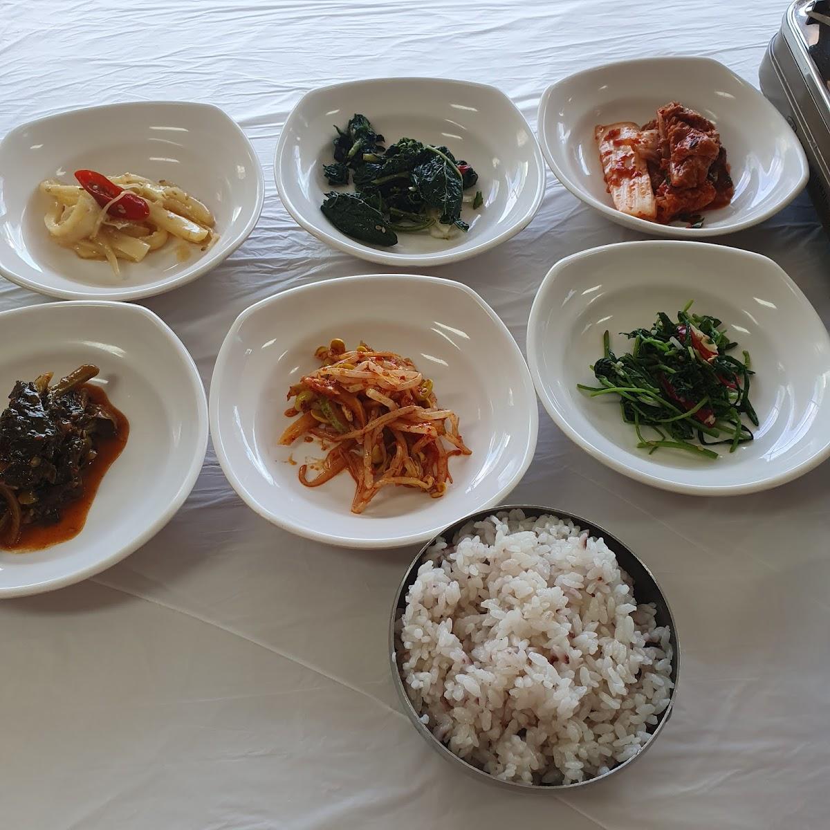 옥이네 한식전문