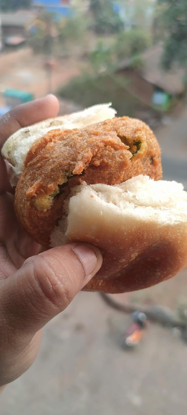 Vada pav centre