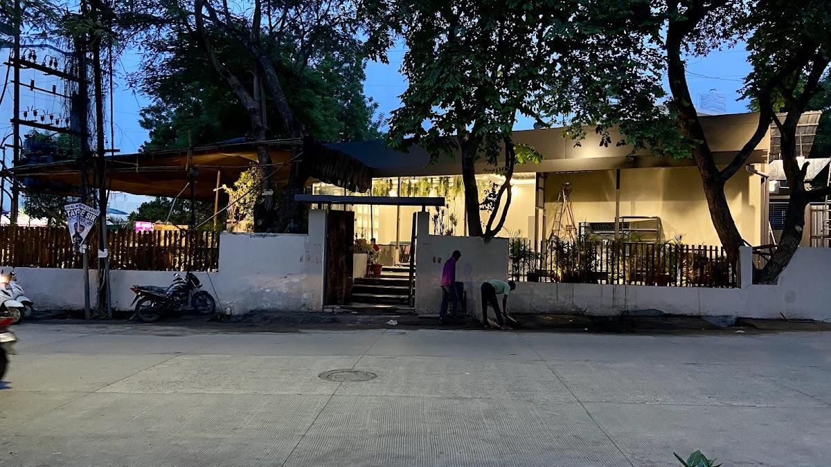 Shambhuka Cafe Restaurant