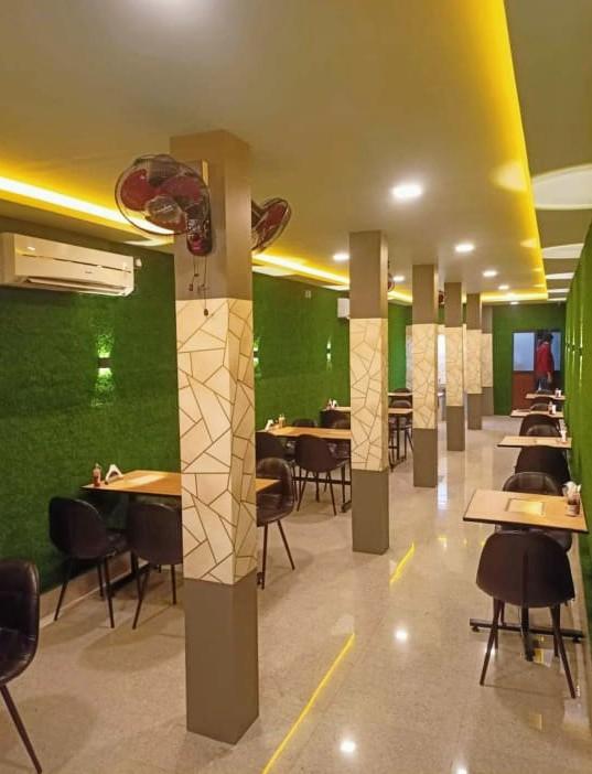 Parbon Hotel and Restaurant