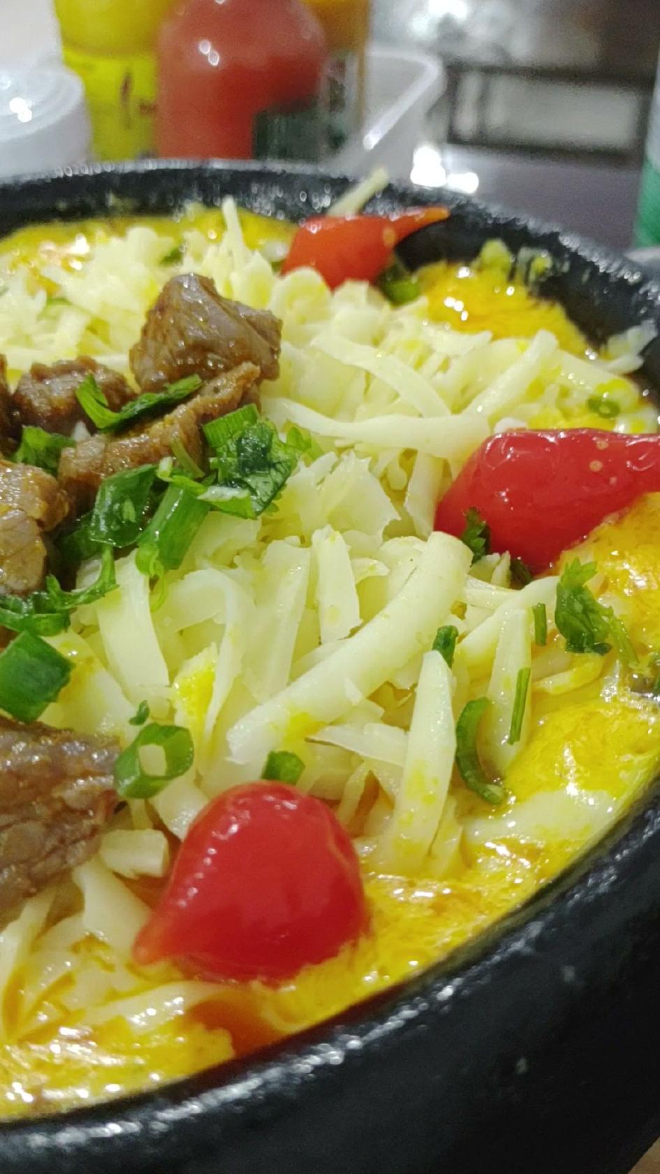 Amanda Caldos e Panquecas