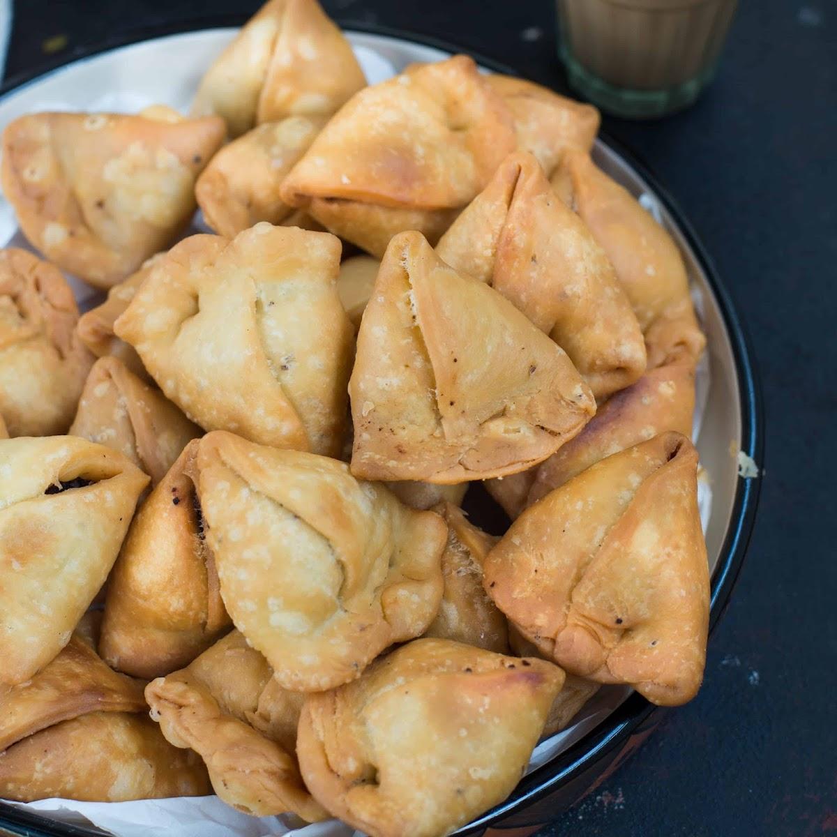 Surender Samosa Shop