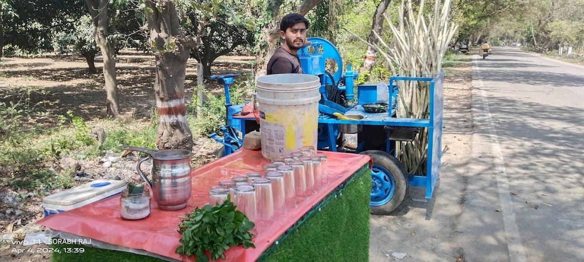 SORABH KUMAR JUICE CORNER