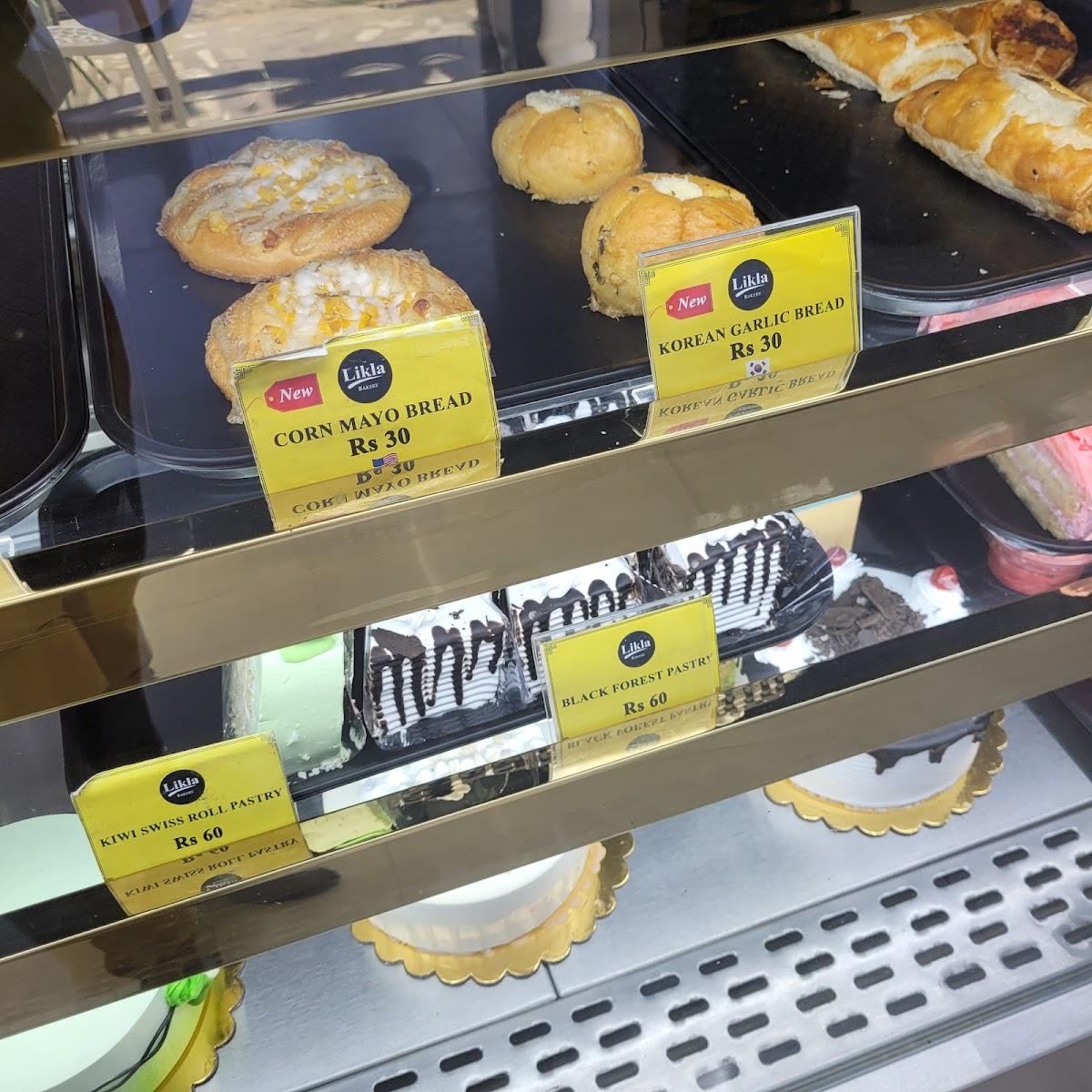 Likla Bakery - Lamsang