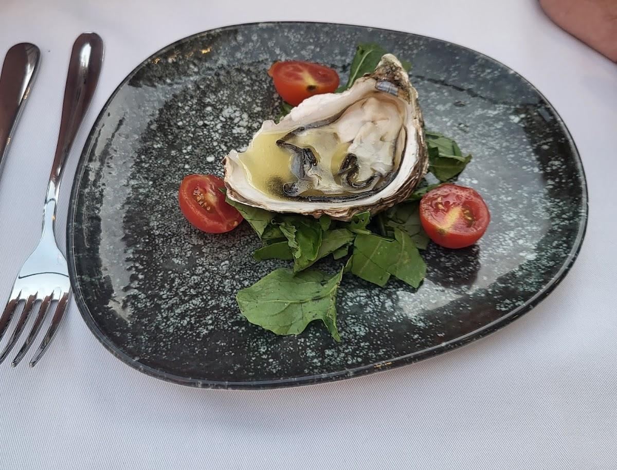 Duna Seafood Restaurant