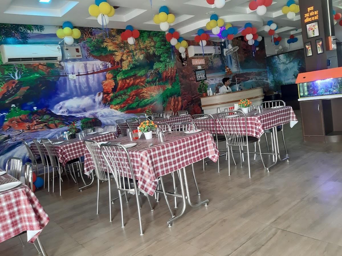 AKSHAT FAMILY RESTAURANT