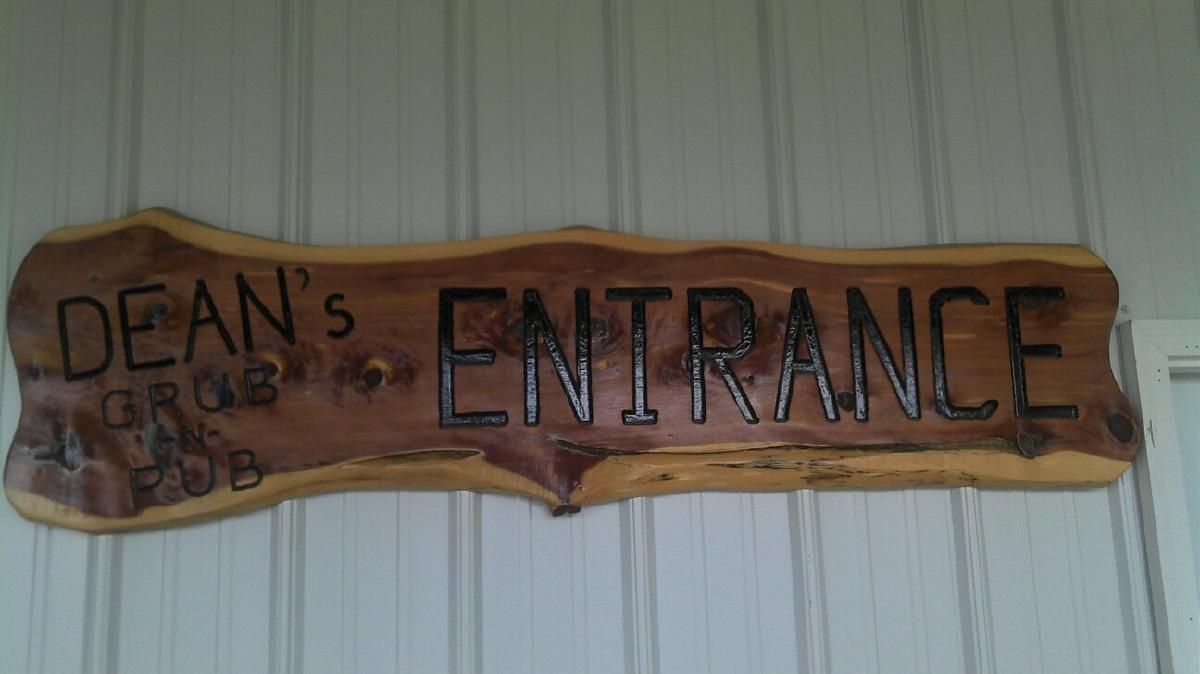 Dean's Pub-n-Grub