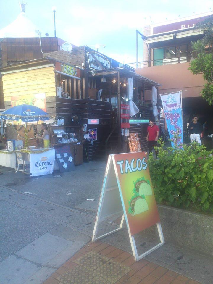 Johnny's TACOS