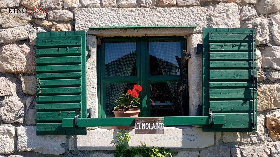 Etnoland