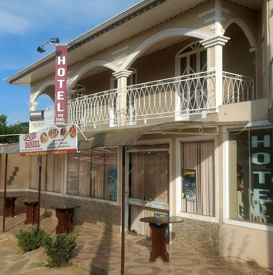 Hotel, Restaurante E Pizzaria Dom Daniel